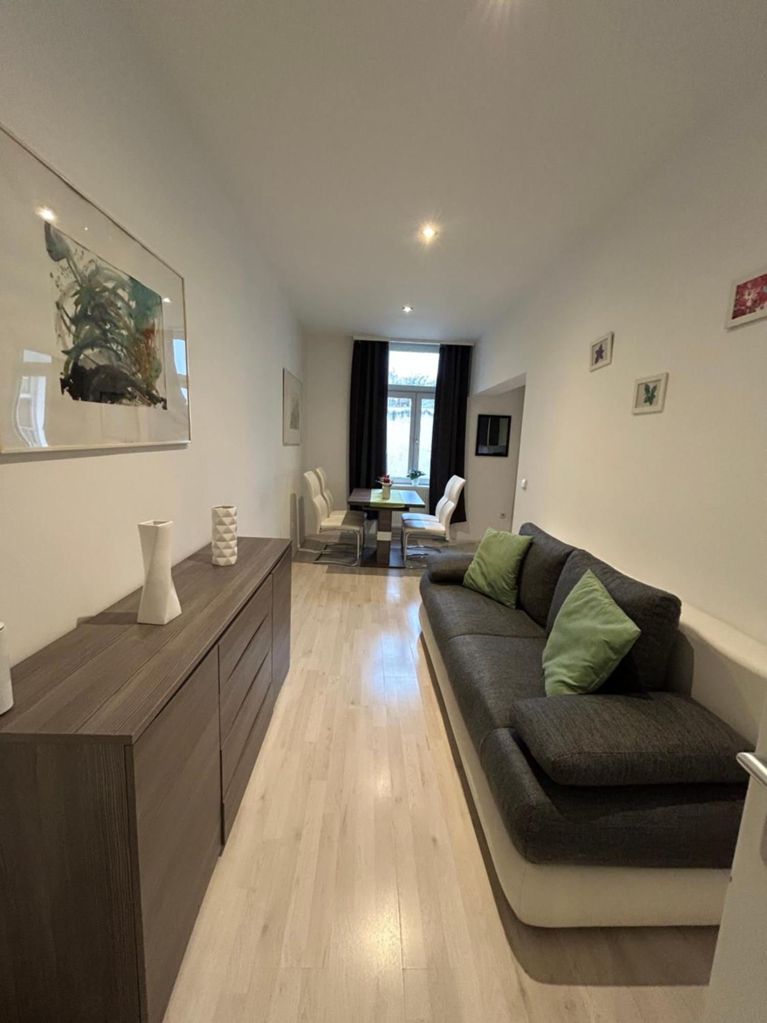 וינה Schoene, Helle Wohnung In Stadtnaehe מראה חיצוני תמונה
